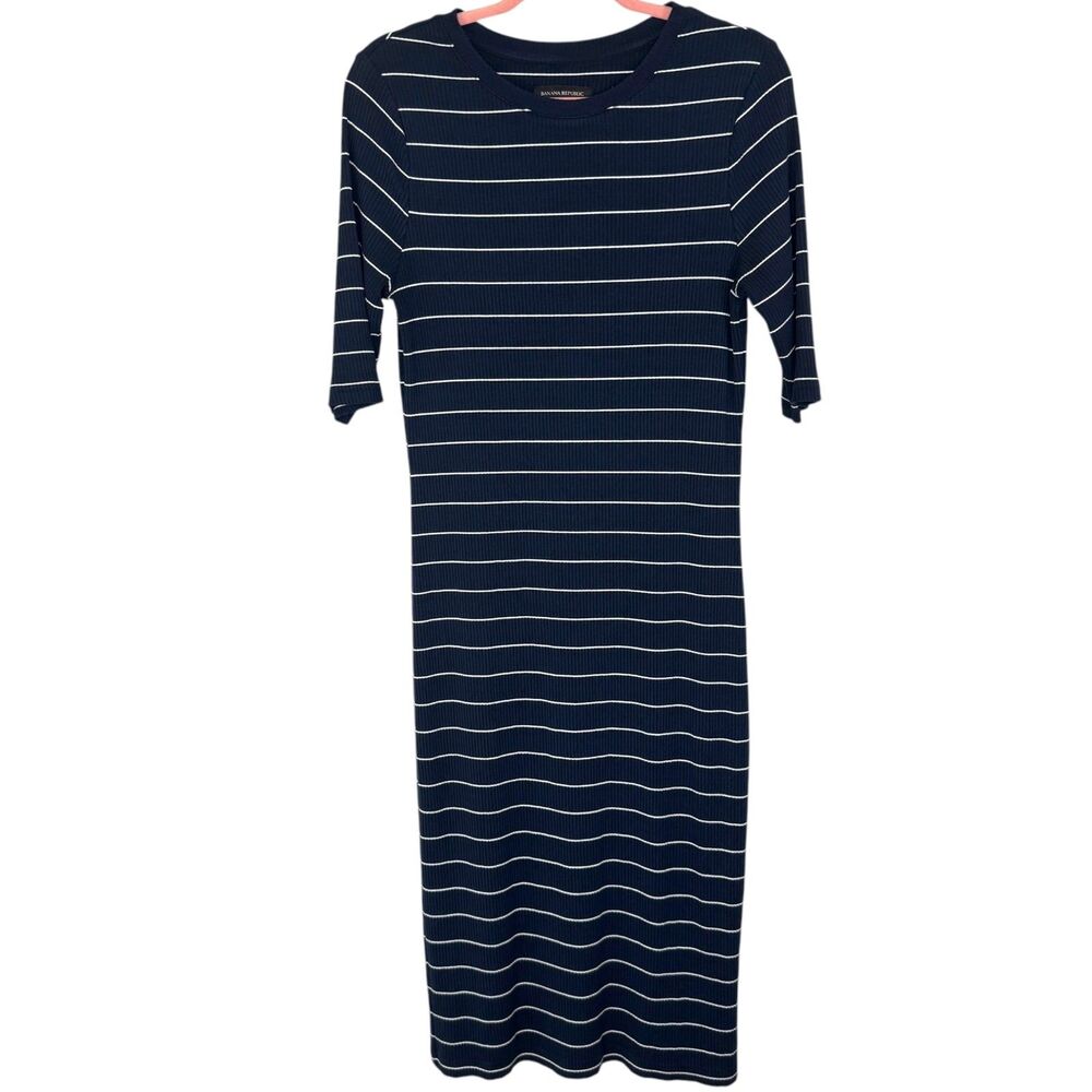 Banana Republic Blue and white stripped ribbed midi dress short sleeve Size M